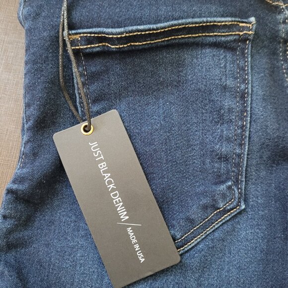 Just Black Denim | Slim Straight | Size 27 | Dark color - Picture 12 of 14